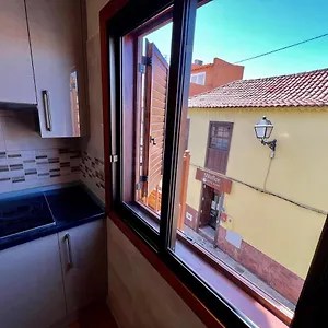  Appartement Lovely Spacious In The Center -